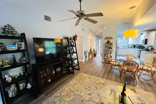 8388 SE Croft Cir, Hobe Sound, FL 33455 - Photo 4