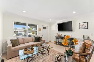 4538 Arthur St, Palm Beach Gardens, FL 33418 - Photo 6