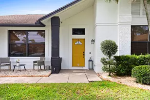 3653 Cypress Wood Ct, Lake Worth, FL 33467 - Photo 8