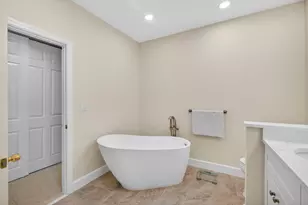 402 Ryder Cup Cir S, Palm Beach Gardens, FL 33418 - Photo 24