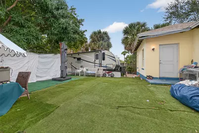 1004 14th Street, West Palm Beach, FL 33401 - Photo 18