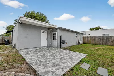 419 Cheyenne Drive, Lantana, FL 33462 - Photo 36