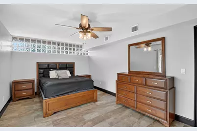 419 Cheyenne Drive, Lantana, FL 33462 - Photo 18