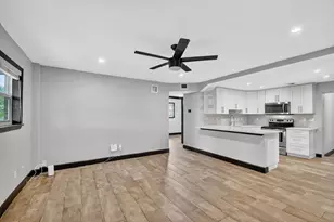 419 Cheyenne Dr, Lantana, FL 33462 - Photo 6