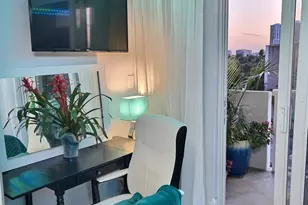 19201 Collins Ave, North Miami Beach, FL 33160 - Photo 8