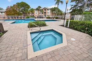 9901 Westview Dr, Coral Springs, FL 33076 - Photo 30