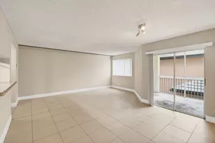 9901 Westview Dr, Coral Springs, FL 33076 - Photo 14