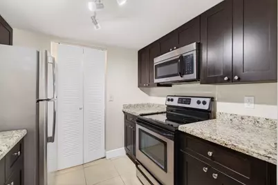 9901 Westview Drive #324, Coral Springs, FL 33076 - Photo 4