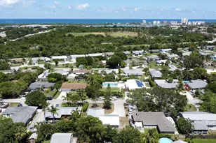 19026 SE Mayo Dr, Jupiter, FL 33469 - Photo 28