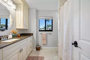 310 Orange Way, West Palm Beach, FL 33405 - Photo 20