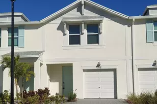 312 Salisbury Cir, Fort Pierce, FL 34982 - Photo 2