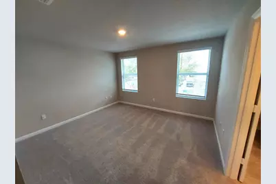 312 Salisbury Circle, Fort Pierce, FL 34982 - Photo 8