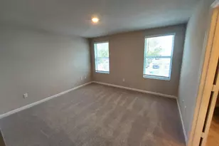 312 Salisbury Cir, Fort Pierce, FL 34982 - Photo 8