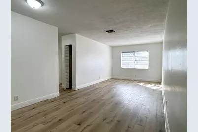 1916 SW 11th Street #30, Fort Lauderdale, FL 33312 - Photo 4