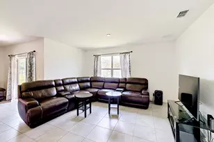 525 SW Twig Ave, Port Saint Lucie, FL 34983 - Photo 20