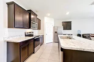 525 SW Twig Ave, Port Saint Lucie, FL 34983 - Photo 12