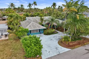 2831 NE 34th Ct, Pompano Beach, FL 33064 - Photo 32