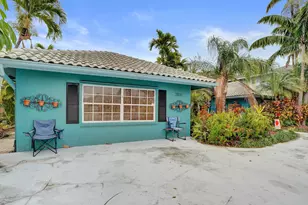 2831 NE 34th Ct, Pompano Beach, FL 33064 - Photo 2