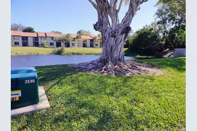 6736 Palmetto Circle S #102, Boca Raton, FL 33433 - Photo 2