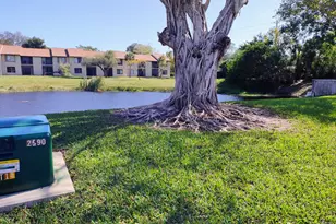 6736 Palmetto Cir S, Boca Raton, FL 33433 - Photo 2