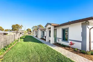 1827 Palm Acres Dr, West Palm Beach, FL 33406 - Photo 4