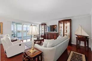 19800 Sandpointe Bay Dr, Tequesta, FL 33469 - Photo 8