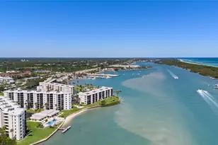 19800 Sandpointe Bay Dr, Tequesta, FL 33469 - Photo 48