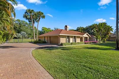 13759 Doubletree Trail, Wellington, FL 33414 - Photo 2