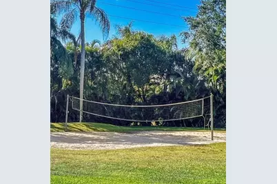 7002 70th Way, West Palm Beach, FL 33407 - Photo 4