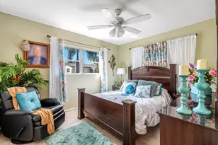 2824 E Crosley Dr E, West Palm Beach, FL 33415 - Photo 14