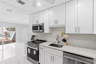 10119 S 42nd Terrace #129, Boynton Beach, FL 33436 - Photo 2