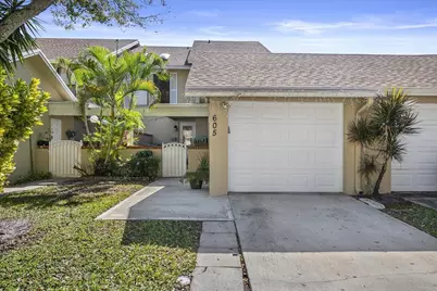 605 Maplewood Drive, Greenacres, FL 33415 - Photo 8