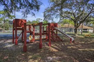 605 Maplewood Dr, Greenacres, FL 33415 - Photo 20