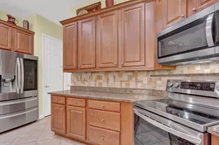 7116 Maidstone Dr, Port Saint Lucie, FL 34986 - Photo 12