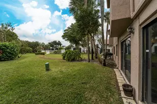 1672 Cypress Pointe Dr, Coral Springs, FL 33071 - Photo 24