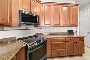 8848 Champions Way, Port Saint Lucie, FL 34986 - Photo 16