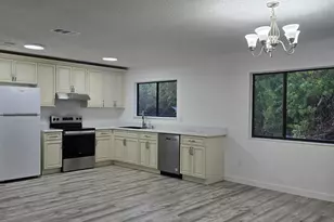 1418 Paley Cir SE, Palm Bay, FL 32909 - Photo 6