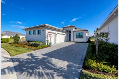 8431 SW Cantante Way, Port Saint Lucie, FL 34987 - Photo 4