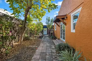 6704 Garden Ave, West Palm Beach, FL 33405 - Photo 6