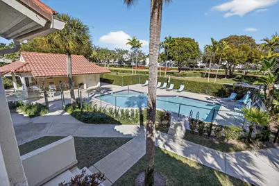 215 Cypress Point Drive, Palm Beach Gardens, FL 33418 - Photo 8
