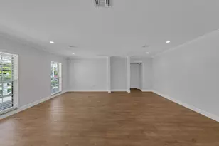 900 NE 4th St, Boca Raton, FL 33432 - Photo 8