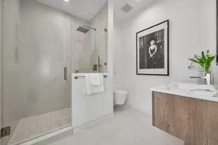 230 Pershing Way, West Palm Beach, FL 33401 - Photo 16