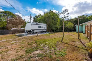 2658 SE Amherst St, Stuart, FL 34997 - Photo 18