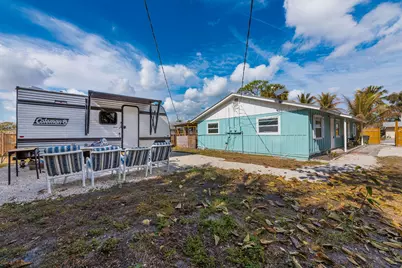 2658 SE Amherst Street, Stuart, FL 34997 - Photo 22