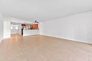 2851 S Palm Aire Dr, Pompano Beach, FL 33069 - Photo 12