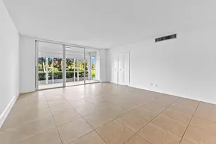 2851 S Palm Aire Dr, Pompano Beach, FL 33069 - Photo 10