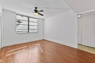 2851 S Palm Aire Dr, Pompano Beach, FL 33069 - Photo 20