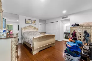 6301 N Falls Cir Dr, Lauderhill, FL 33319 - Photo 18