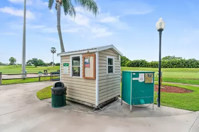 6380 Bridgeport Lane, Lake Worth, FL 33463 - Photo 30