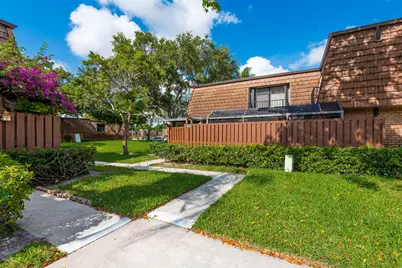 2205 22nd Lane, Greenacres, FL 33463 - Photo 2